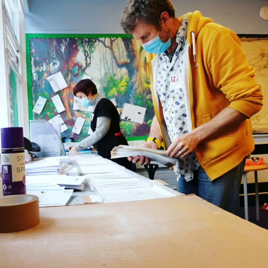 Chris and Jennie in classroom