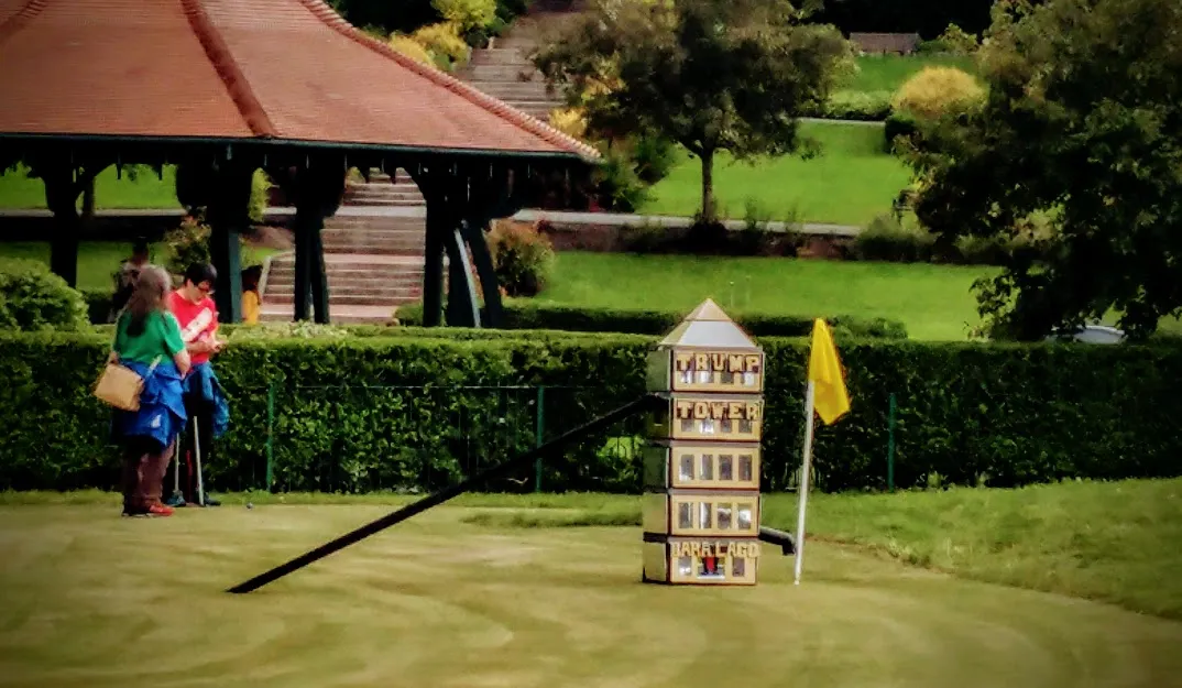 Trump tower crazy golf hole