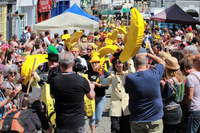 Crowd with banana people in the middle